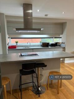 Kitchen Bar