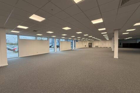 Serviced Office to rent Image 3