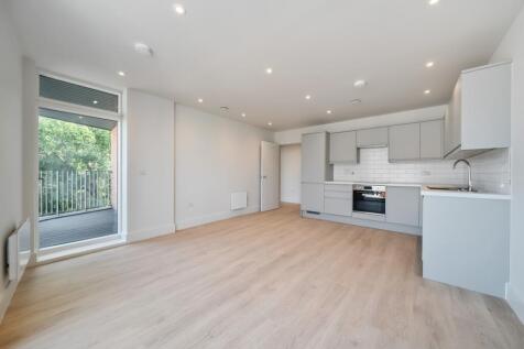 Reception/Kitchen 