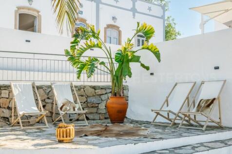 Almancil Fully Renovated 5 Bed Villa For Sale (50)