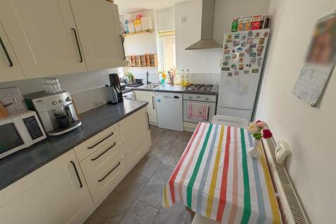 Kitchen_Breakfast room (1).jpg