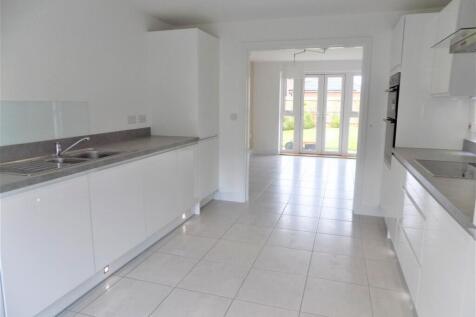 Burrows Drive, Bingham, NG13 photo 3