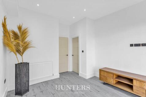 10 Manor Road (26).jpg