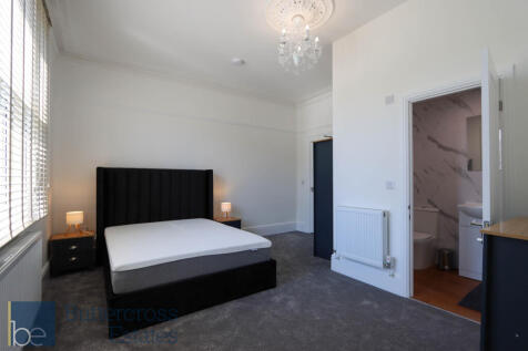 Room 2 and Ensuite