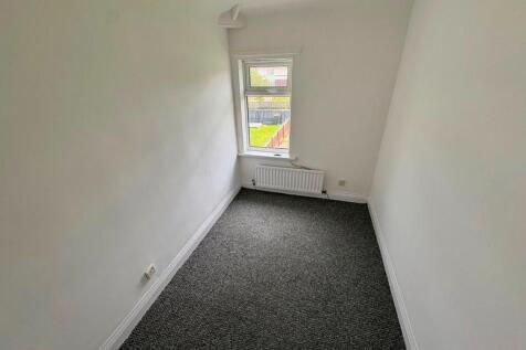 Pelaw Crescent, Chester le Street photo 5