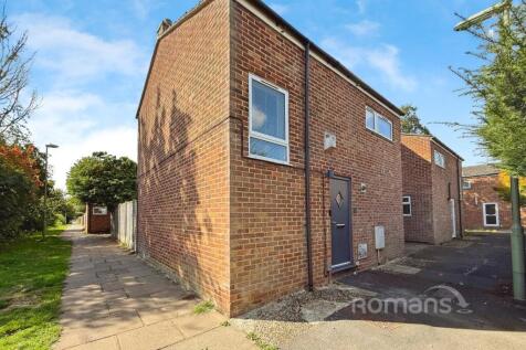 Basingstoke, RG22 - property photo