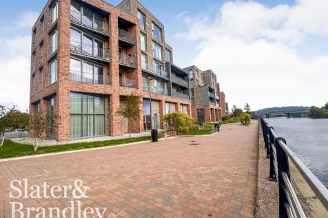 1-bed flat on 4 Trent Bridge View, Nottingham, Nottinghamshire, NG2, £1,100/mo