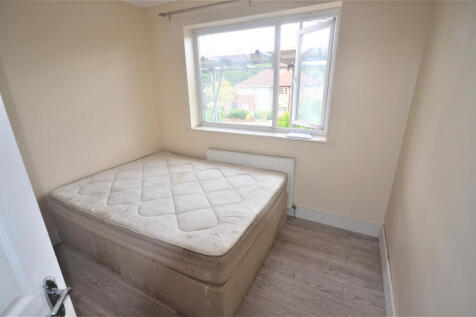 Fullwell Avenue, IG5 0RA photo 4