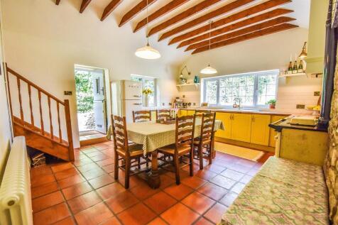 Cromhall, Wotton-Under-Edge photo 4