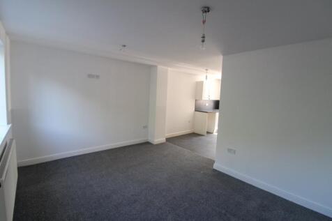 Springs Meadow, Bradford, West Yorkshire, BD8 photo 4