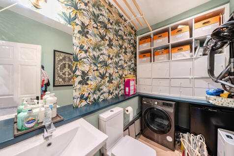 1394380-12-694407...