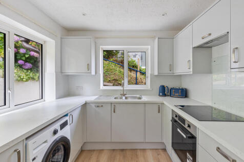 8 Kitchen Dartmouth, Ferndale, Wayside - 250730