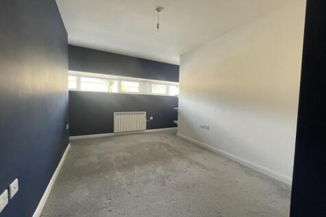 Sir Bernard Lovell Road, Malmesbury photo 5