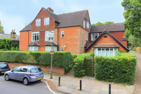 Flat 1 Old Lyndale School - Front Edit.jpg