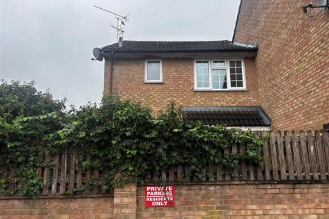 REAR OF HOUSE.jpg