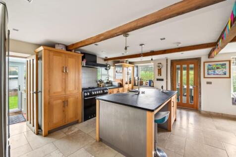 OPEN PLAN DINING KITCHEN