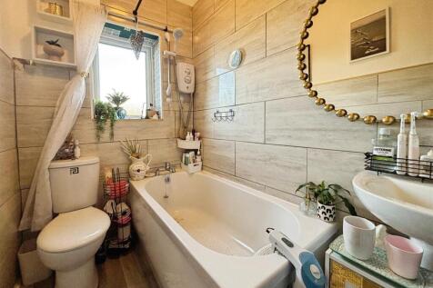 9a574340--4C44-8DBC-66BD15940C38-19290-00000720CEC