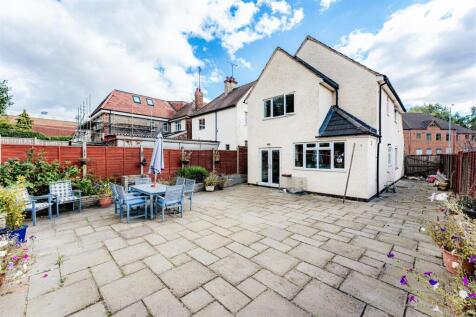 46 Northampton Road, Kettering (4 of 28).jpg