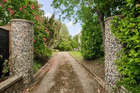 Candlers Lane Spring Exteriors 19.jpg