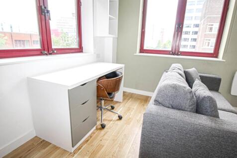 Apt 83, Q One Residence #766338 photo 4