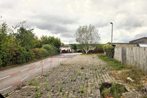 Wroughton - front2.jpg