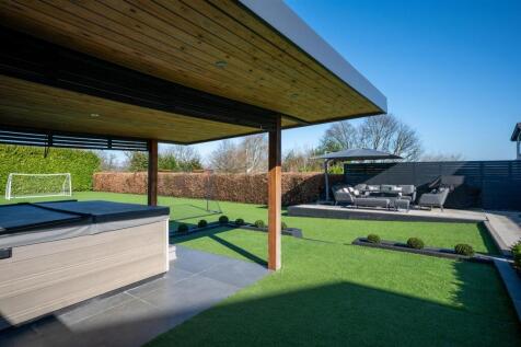 5 bed, 4 bath Detached in Sheffield - Photo 43
