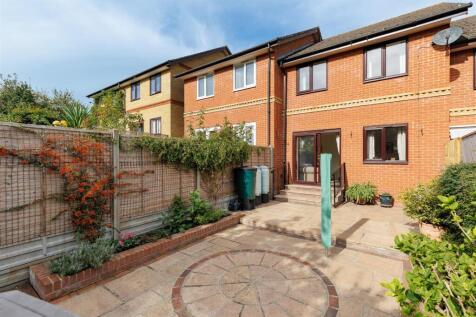 Low maintenance rear garden