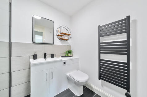 1317972-19-686271...