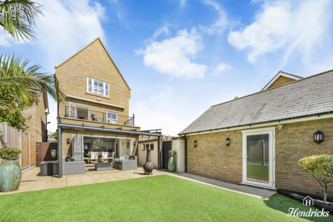 Property Image 37