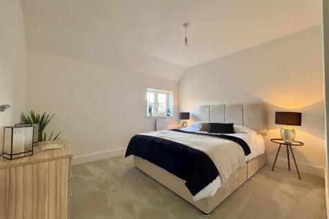 WhatsApp Image 2025-09-11 at 13.57.28_7072fbd8.jpg