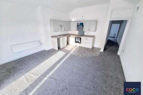 Clifton Court, 50 Grove Road, Portland, Dorset, DT5 1DA photo 4