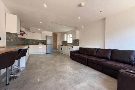 Darran Street, Cathays photo 4