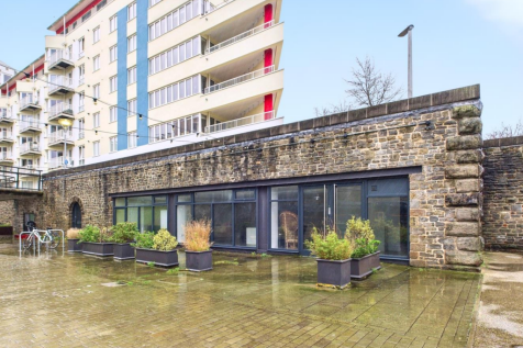 3 - Harbourside commercial unit.png