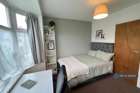 Sir Henry Parkes Road, Coventry, CV5 photo 3