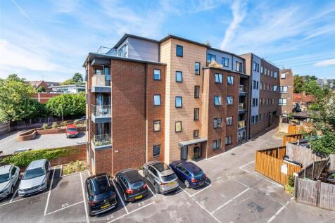 Flat-2-Kelsey-Apartments-3.jpg