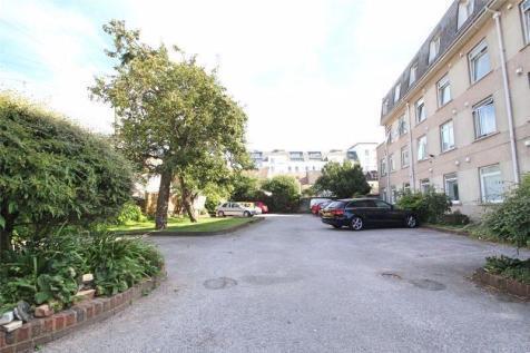 For Rent by Aspire Residential | Milton Court