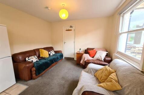 Living Room A.jpg