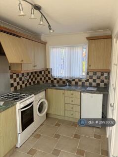Chepstow Close, Warrington, WA5 photo 4