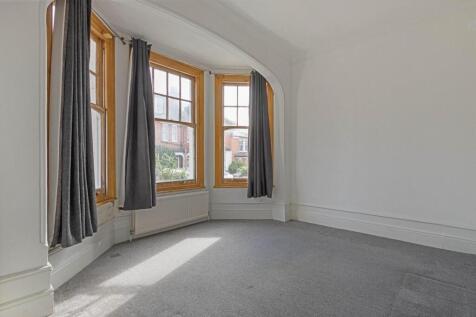 15a Queensthorpe Road, SE26 - 1.jpg