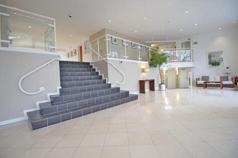 Regatta Point, Brentford, Middlesex, TW8 0EB photo 4