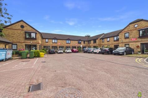 Presented by Clinton at EweMove Bexleyheath and Da