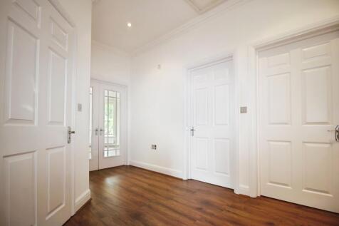 De Havilland Drive, Hazlemere, HP15 photo 4