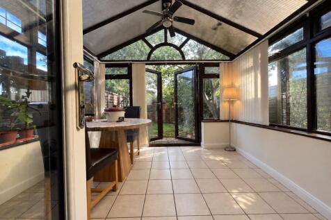 London Road, Sawbridgeworth, Herts, CM21 photo 4