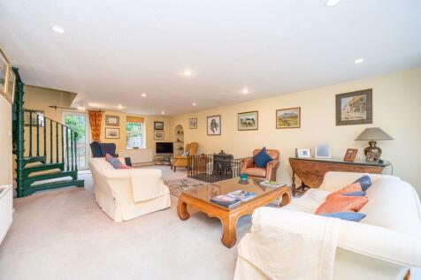 Reception Room / Guest Suite / Annexe