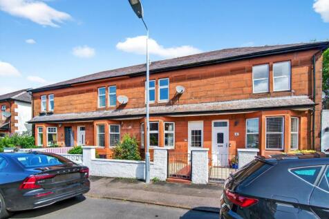 8 blackdales avenue, largs_01.jpg