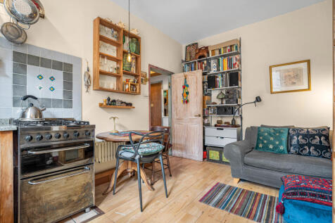 Reception/Kitchen