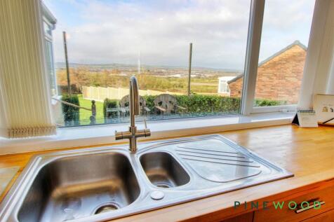 BREAKFAST KITCHEN - SINK (HOUSE)