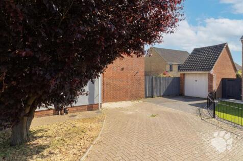 Garage &amp; Parking