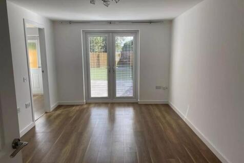 Simpson Wynd, Kinross, KY13 8GP photo 3