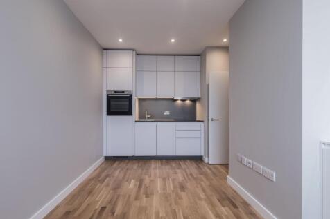Flat 34 Gerard Court photo 3